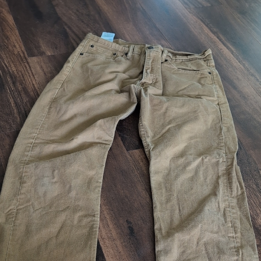 Levi's Tan Chinos Classic Workwear Style 505